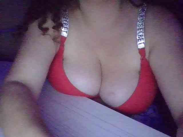 BigboobsM webcam