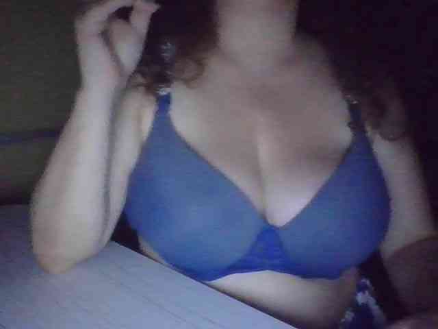BigboobsM webcam