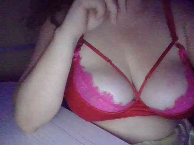 BigboobsM webcam