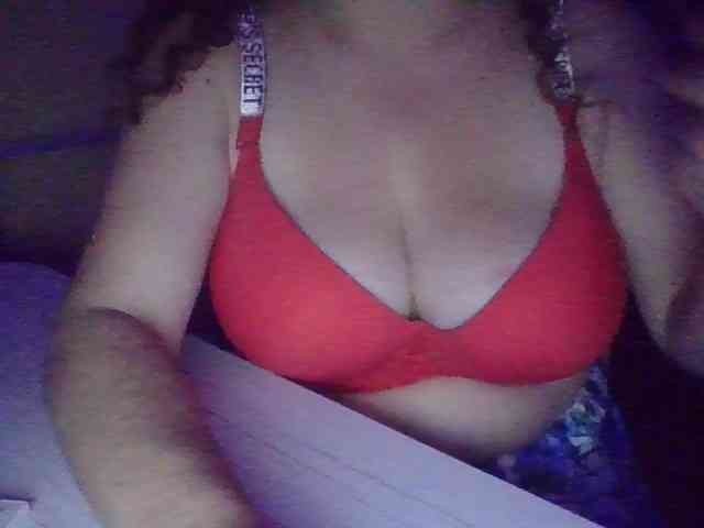 BigboobsM webcam