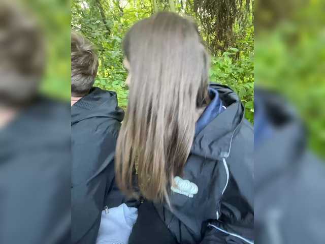 13kissme13 — live couple cam