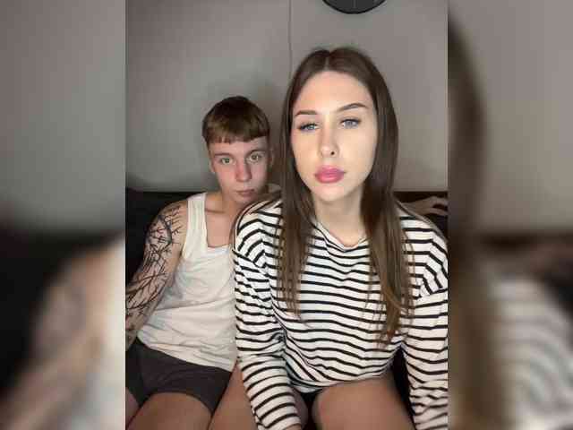 13kissme13 webcam