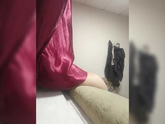 Genri9729 live cam