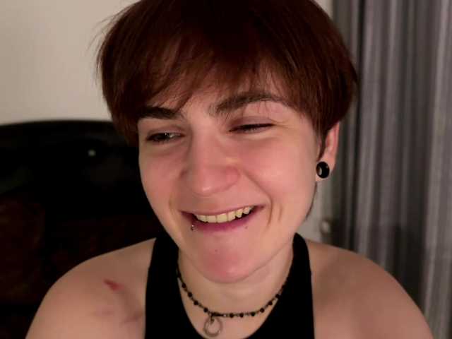 mindylo live cam on BongaCams