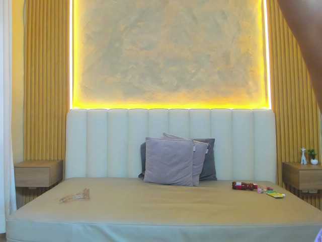 lulufuller live cam on BongaCams