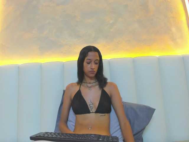 lulufuller live cam preview