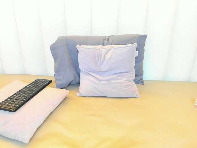 lulufuller live cam on BongaCams