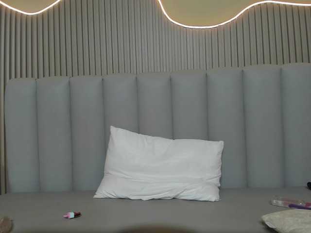 lulufuller, en directo ahora en BongaCams