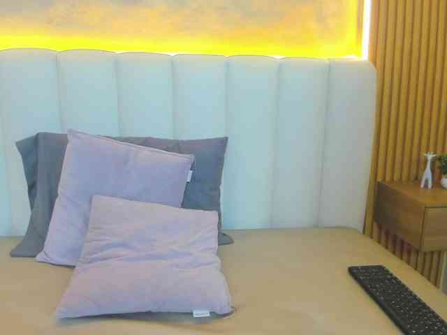 lulufuller webcam