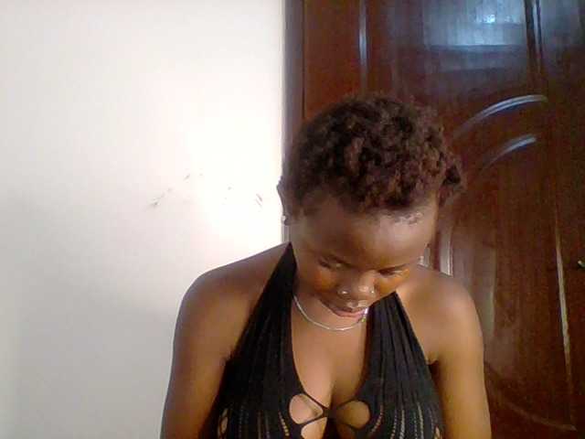 PreggoBeauty live cam on BongaCams