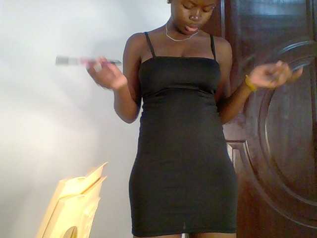 PreggoBeauty live cam on BongaCams