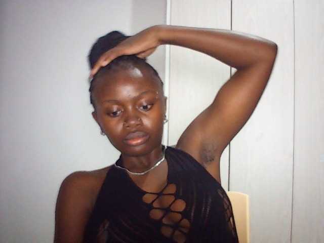 PreggoBeauty live cam on BongaCams