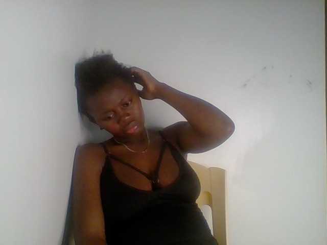 PreggoBeauty live cam on BongaCams