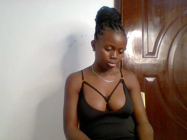 PreggoBeauty live cam on BongaCams