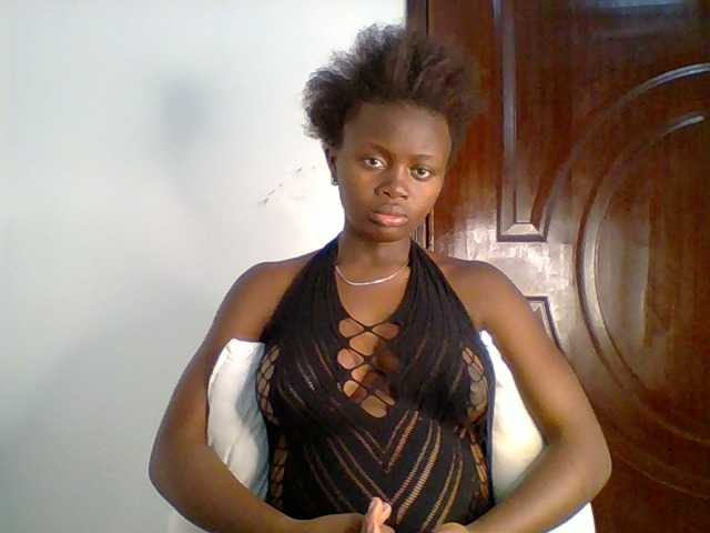 PreggoBeauty live cam on BongaCams