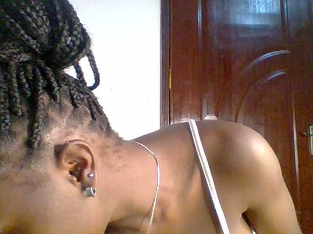 PreggoBeauty live cam on BongaCams