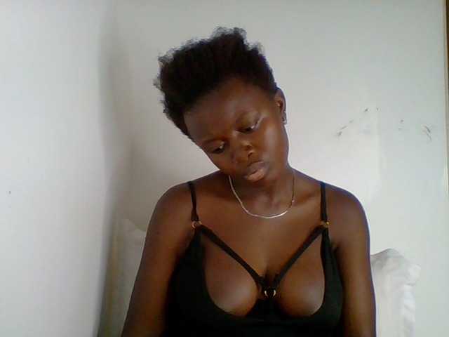 PreggoBeauty live cam on BongaCams