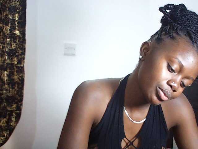 PreggoBeauty live cam on BongaCams