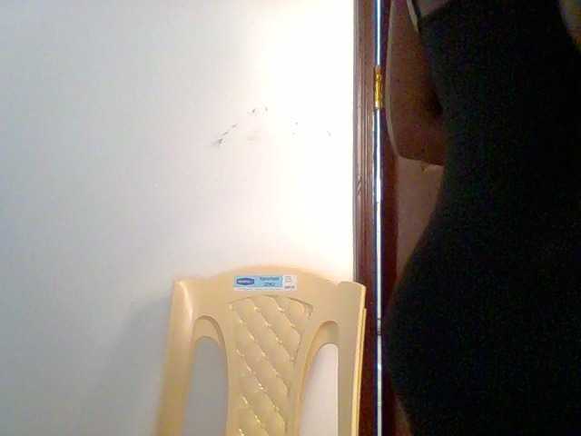PreggoBeauty live cam preview