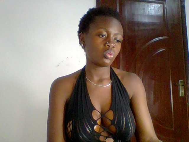 PreggoBeauty live cam on BongaCams