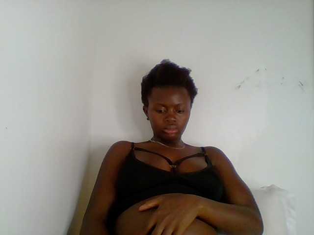 PreggoBeauty live cam on BongaCams