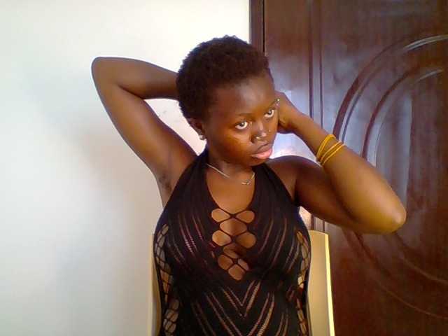 PreggoBeauty live cam on BongaCams