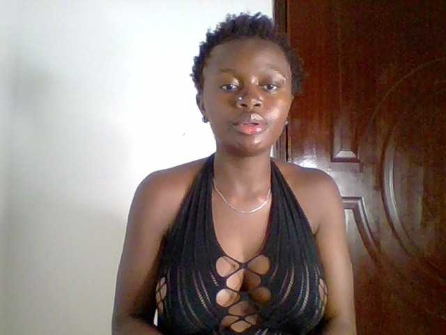 PreggoBeauty live cam on BongaCams