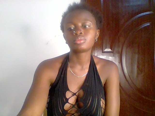 PreggoBeauty live cam on BongaCams