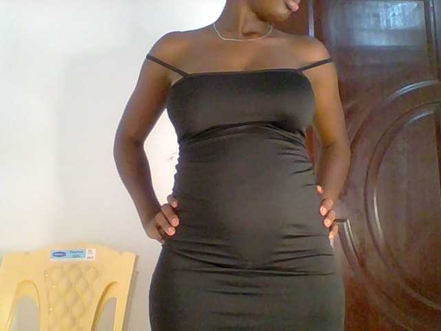 PreggoBeauty live cam on BongaCams