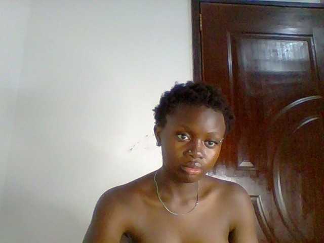 PreggoBeauty live cam on BongaCams