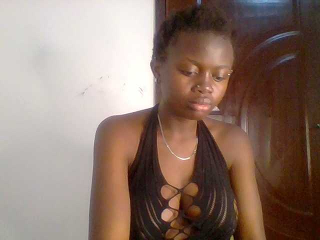 PreggoBeauty live cam on BongaCams