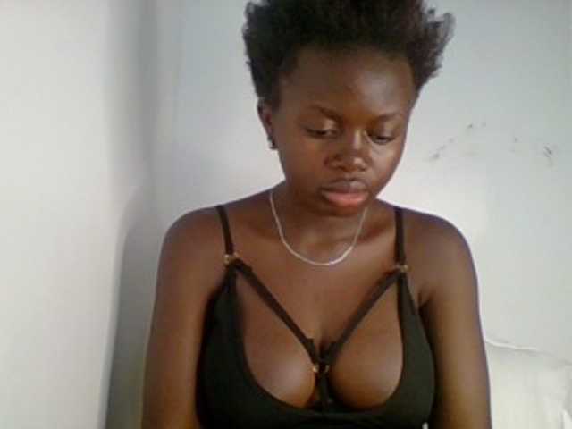 PreggoBeauty live cam on BongaCams