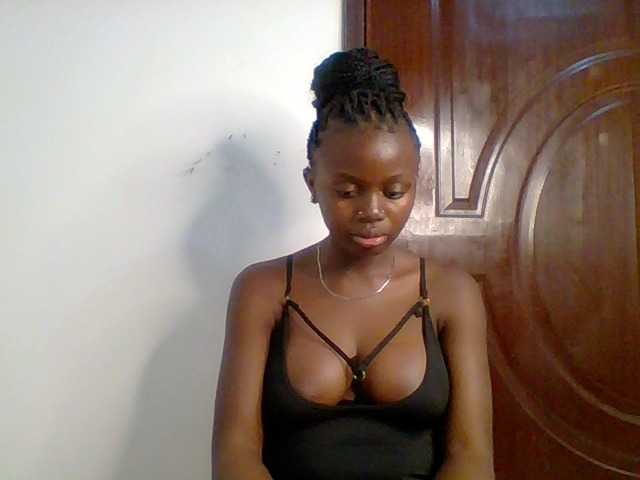 PreggoBeauty live cam on BongaCams