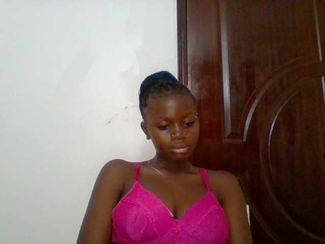 PreggoBeauty live cam on BongaCams