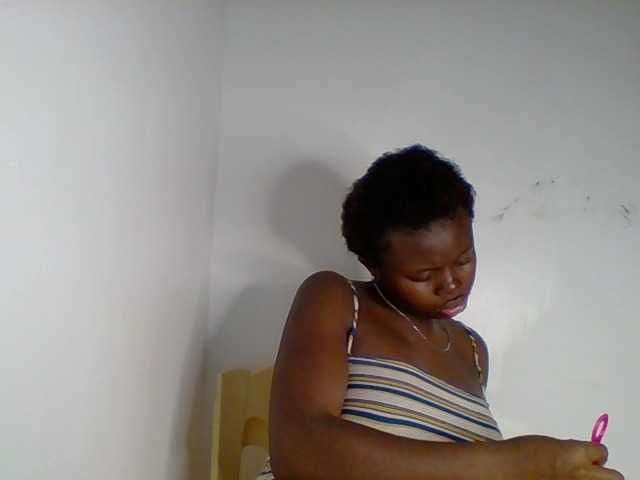 PreggoBeauty live cam on BongaCams