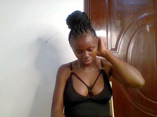 PreggoBeauty live cam on BongaCams