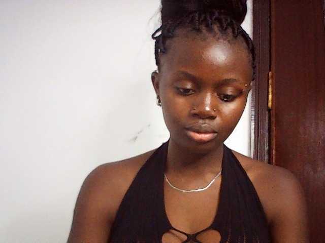PreggoBeauty live cam on BongaCams