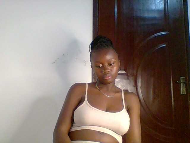 PreggoBeauty live cam on BongaCams