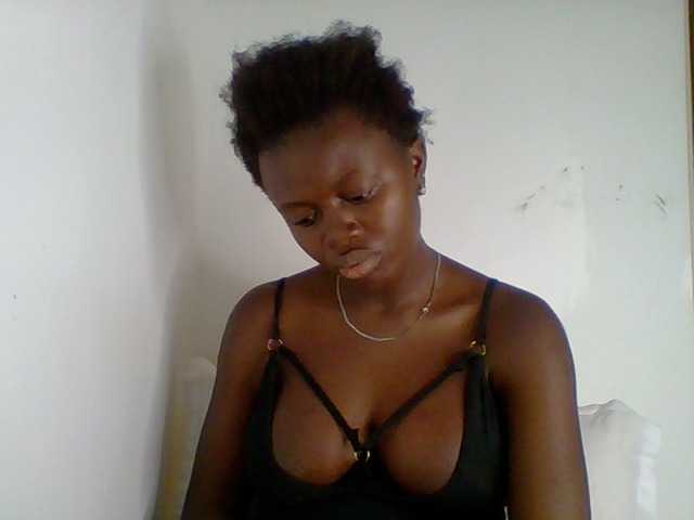 PreggoBeauty live cam on BongaCams