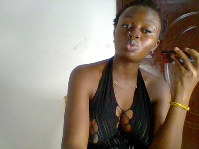 PreggoBeauty live cam on BongaCams