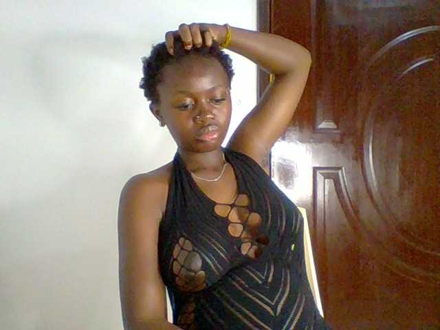 PreggoBeauty live cam on BongaCams
