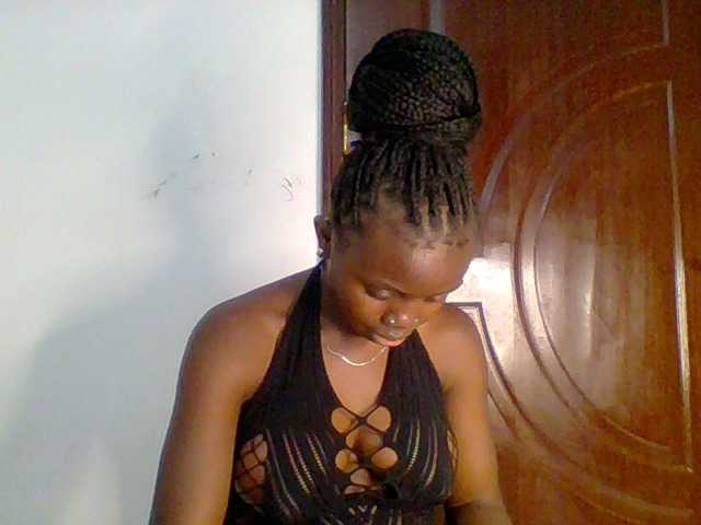 PreggoBeauty live cam on BongaCams