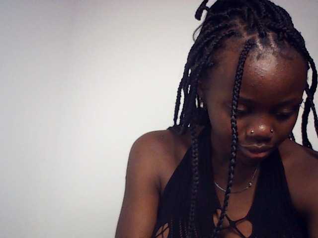 PreggoBeauty live cam on BongaCams