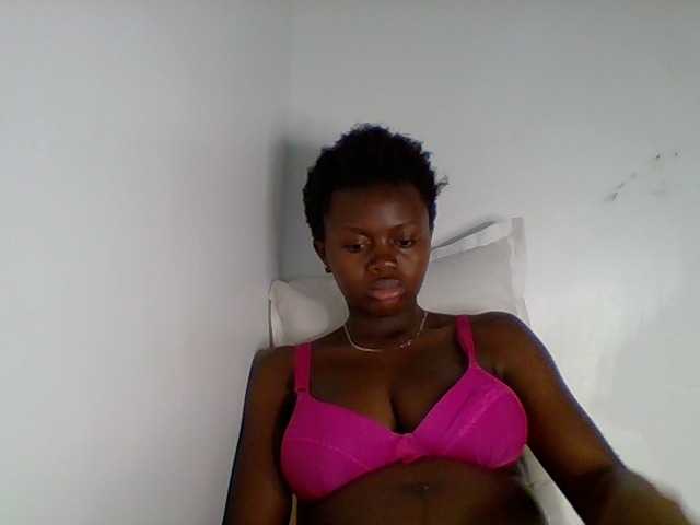 PreggoBeauty live cam on BongaCams