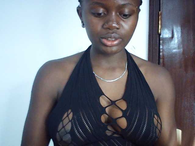 PreggoBeauty live cam on BongaCams