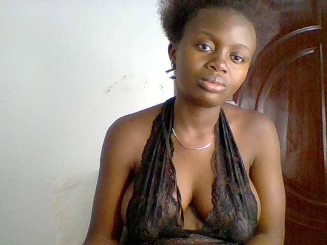 PreggoBeauty live cam on BongaCams