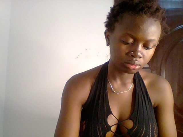 PreggoBeauty live cam on BongaCams