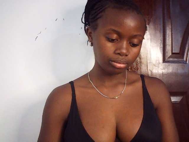 PreggoBeauty live cam on BongaCams