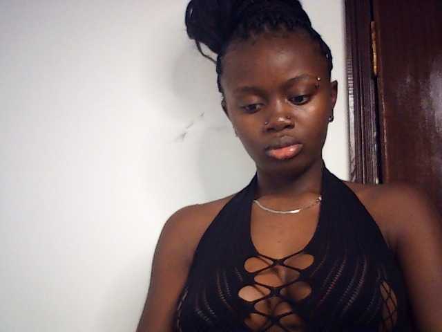 PreggoBeauty live cam on BongaCams