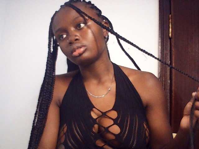 PreggoBeauty live cam on BongaCams